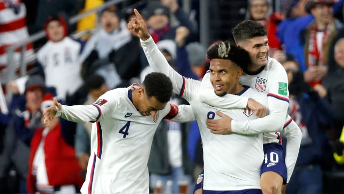 Adams-McKennie-Pulisic-USMNT